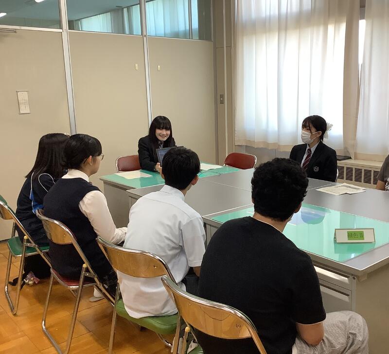 座談会の様子です